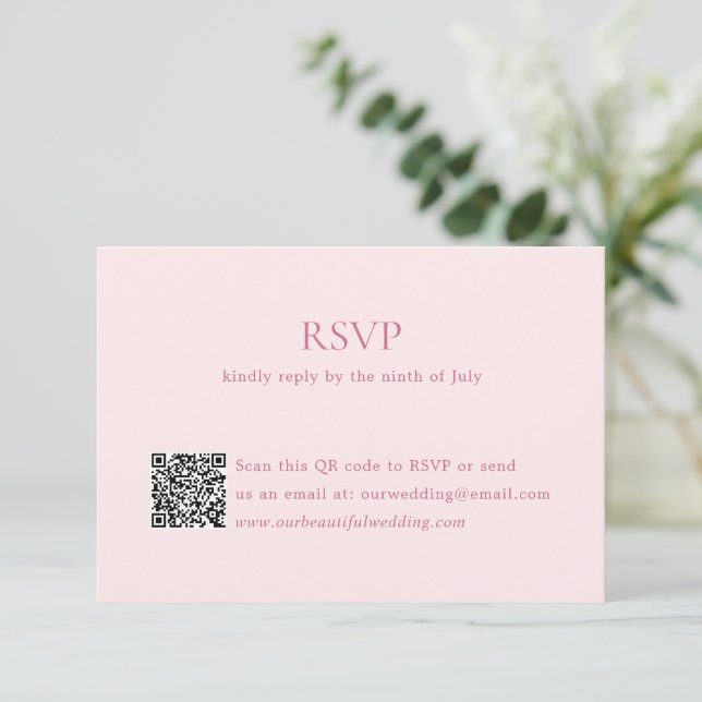 Cartão RSVP Casamento Legante do Código QR Rosa Moderno (Em pé/Frente)