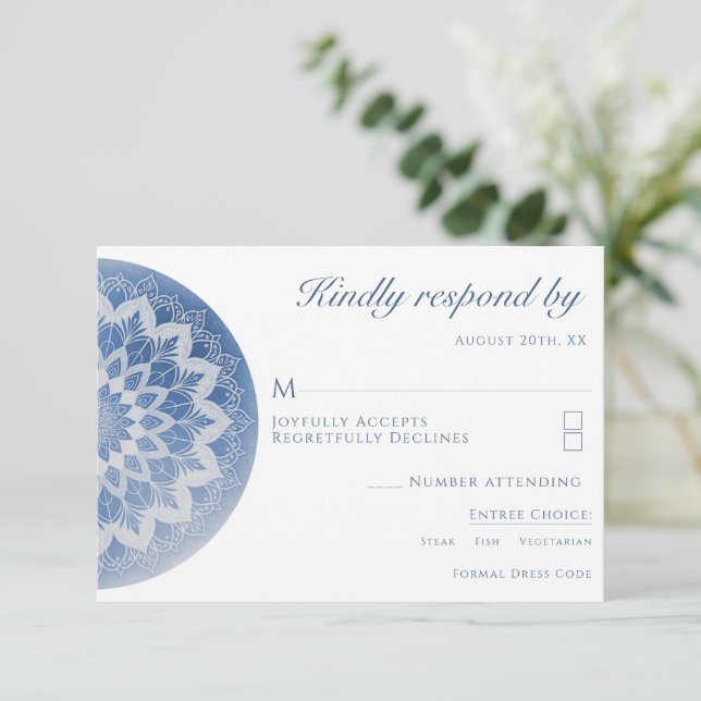 Cartão RSVP Casamento Mandala de Renda Azul (Em pé/Frente)