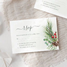 Cartão RSVP Casamento Rustic Winter Berries Pine Cone Greenery