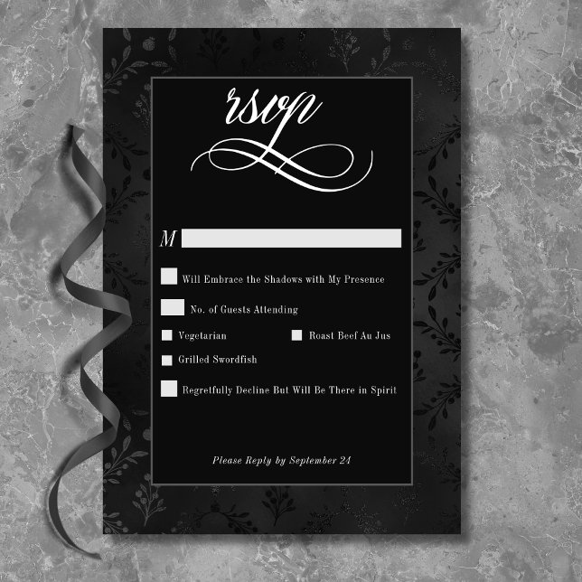 Cartão RSVP Casamento tema damasco de Satin Preto-Branco Escur (Dark Gothic Black Floral Satin Damask Wedding RSVP Card)