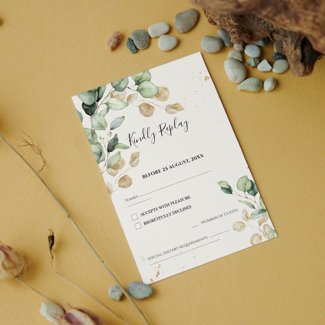 Cartão RSVP Chic Eucalyptus sai com casamento de acentos Doura (Criador carregado)