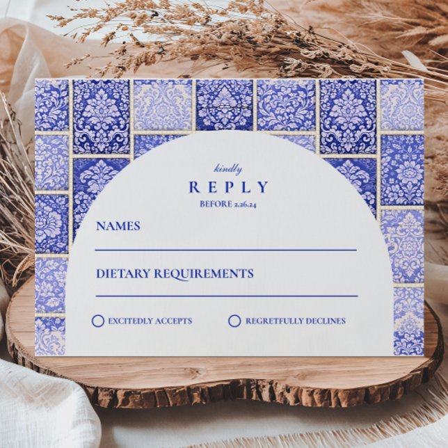 Cartão RSVP Classic Blue Porcelain Patchwork Wedding (Criador carregado)