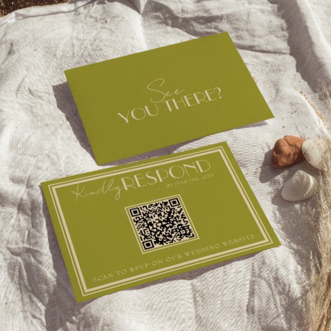 Cartão RSVP Classy Moss Green Old Money Luxury QR Code Wedding (Criador carregado)