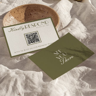 Cartão RSVP Classy Olive Green Old Money QR Fancy Code Wedding