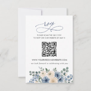 Cartão RSVP Código QR Casamento Floral Azul Empoeirado Bege Ro