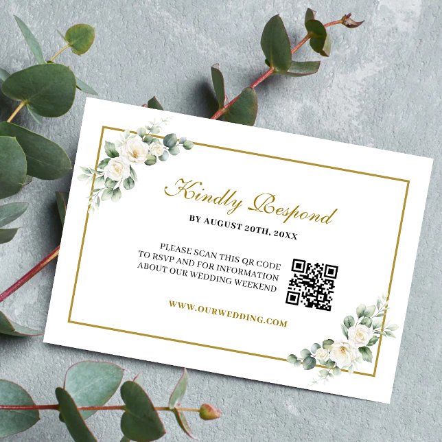 Cartão RSVP Código QR de casamento com greenery de rosa branca (Eucalyptus white rose QR Code RSVP card makes guest replies effortless with elegant style.)