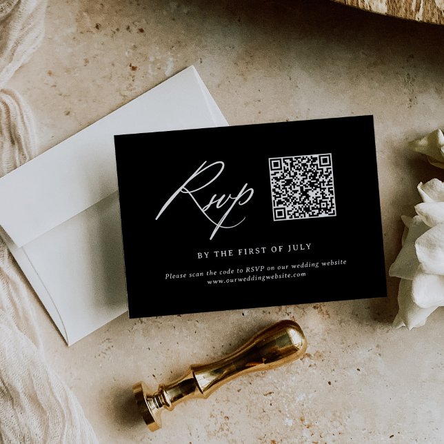Cartão RSVP Código QR de Casamento de Caligrafia Moderna Negra (Criador carregado)