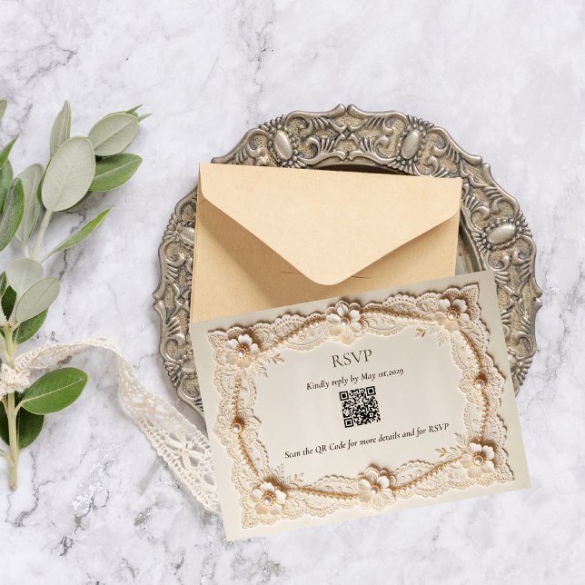 Cartão RSVP Código QR de Casamento Elegante com Pérolas e Rend (Criador carregado)