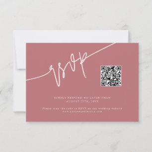 Cartão RSVP Código QR de Casamento Rosa Empoeirado com Letra M