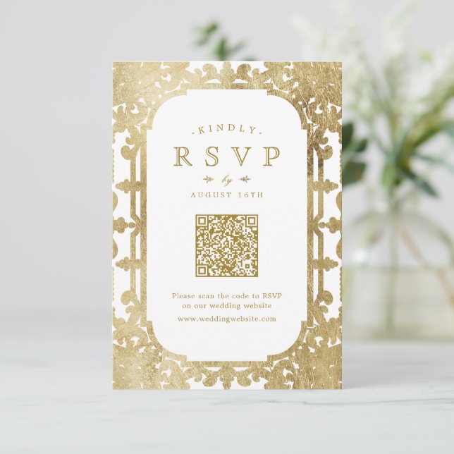 Cartão RSVP Código QR Dourado elegante do ornamentado romântic (Em pé/Frente)