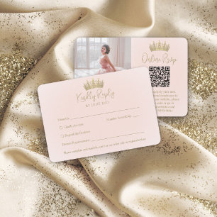 Cartão RSVP Código QR e Foto Elegante Quinceañera Dourada Coro