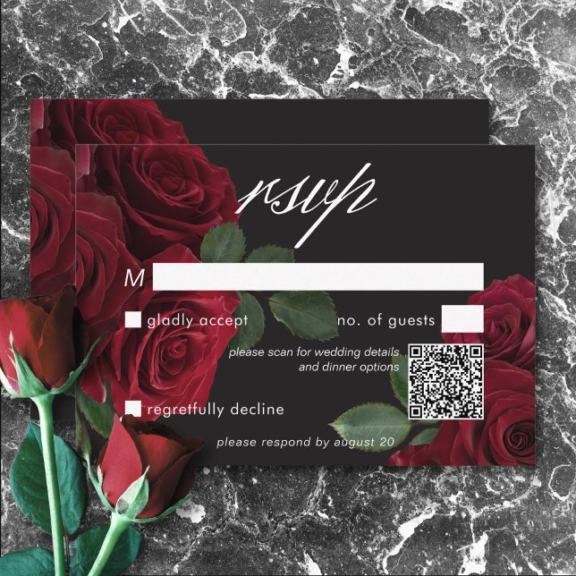 Cartão RSVP Código QR Floral das Rosas vermelhas de Sangue do  (Elegant Moody Blood Red Roses Floral QR Code RSVP Card)