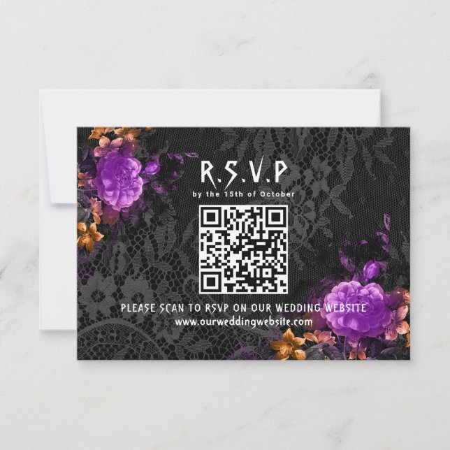 Cartão RSVP Código QR Gótico Casamento Floral de Halloween Pur (Frente)