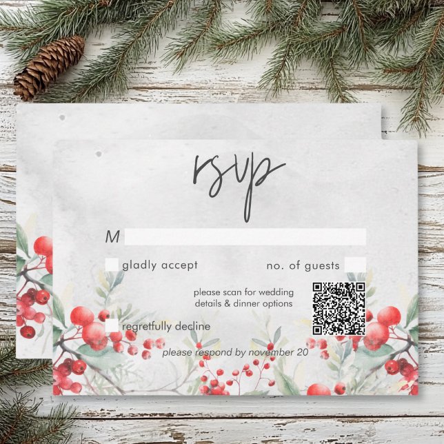 Cartão RSVP Código QR Rustic Winter Holly & Pine Wedding (Rustic Winter Holly & Pine Wedding QR Code RSVP Card)