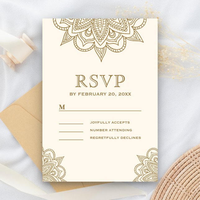 Cartão RSVP Creme e Dourado Henna Mehndi Wedding (Criador carregado)