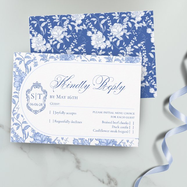 Cartão RSVP Crest Monograma Delft Azul Floral Script (Criador carregado)