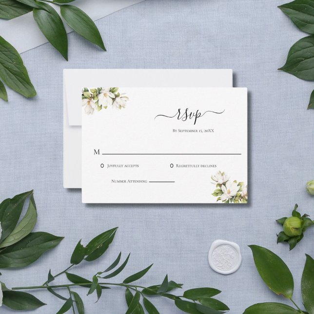 Cartão RSVP de Casamento Elegante White Magnolias (White Magnolia Floral Classic Elegant Wedding RSVP Card)