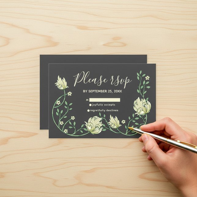 Cartão Rsvp de flores de arte bonito escura nouvea (Dark pretty art nouveau cream flowers rsvp response card.)
