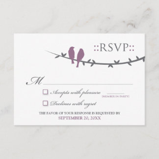 Cartão RSVP de Pássaros de Amor (roxo e branco)