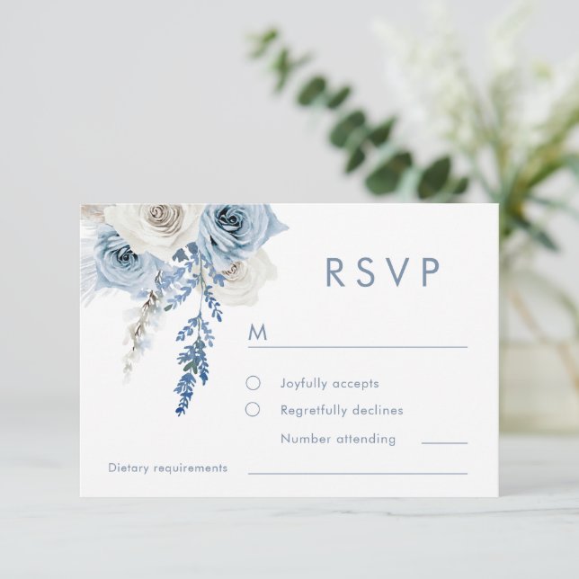 Cartão RSVP Dusty Blue & White Floral Weding (Em pé/Frente)