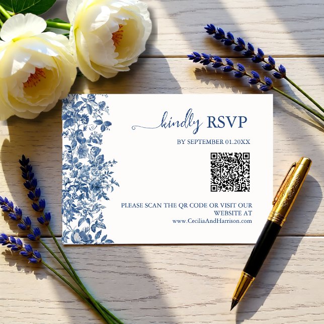 Cartão RSVP Elegant Dusty Blue Toile QR Code Wedding (Elegant Dusty Blue Toile QR Code Wedding RSVP Card)