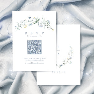 Cartão RSVP Elegante Azul Flor Selvagem Russo Boho Código QR