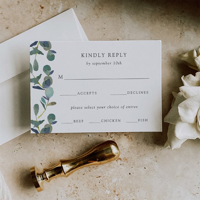 Cartão RSVP Eucalyptus Crest | Escolha de Refeições de Casamen (An elegant wedding rsvp card decorated with watercolor eucalyptus leaves)