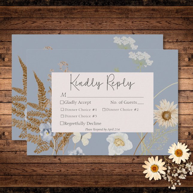 Cartão RSVP Flores selvagens no Dusty Blue Weding Três Janto (Wildflowers on Dusty Blue Wedding Three Dinner RSVP Card)