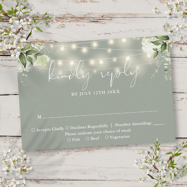 Cartão RSVP Greenery Floral String Lights Sage Casamento Verde (Greenery Floral String Lights Sage Green Wedding RSVP Card)