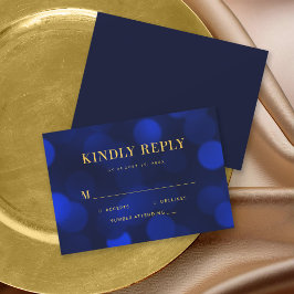 Cartão RSVP Luzes Bokeh Azul Safira Dourado Casamento