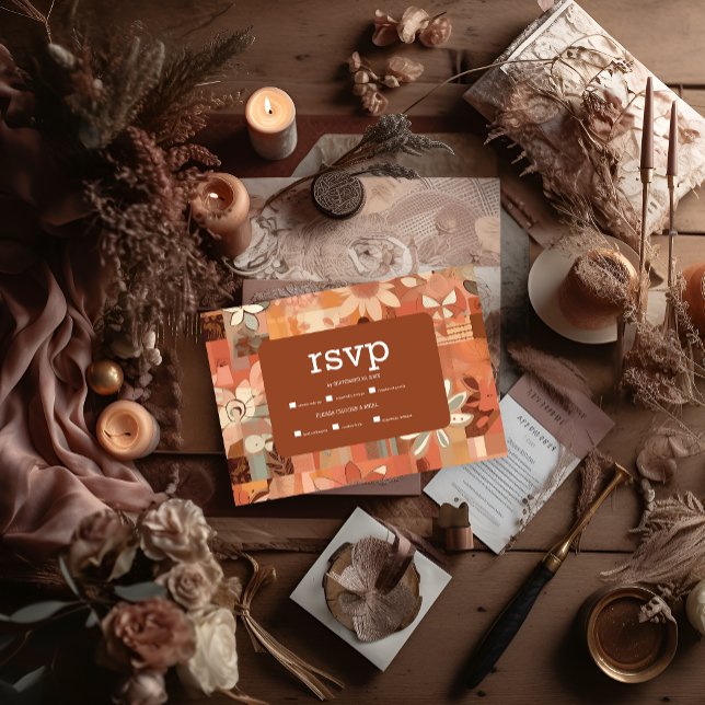 Cartão RSVP Retro Groovy queima o casamento floral laranja (Criador carregado)