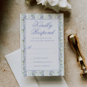 Cartão RSVP Romântico Chalé Azul Moldura Floral Casamento