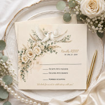 Rosas de Marfim Elegantes com Verduras e Pérolas |