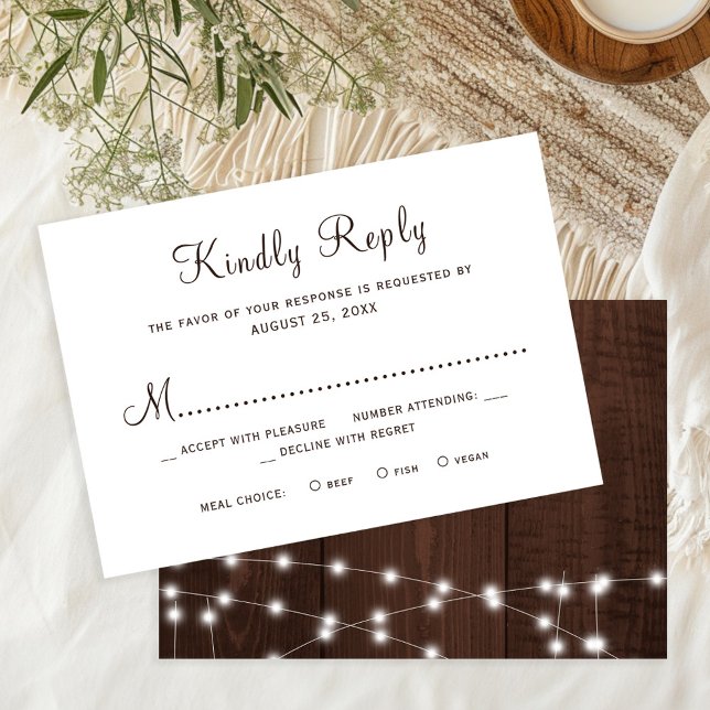 Cartão RSVP Rustic country barn wood wedding (Criador carregado)