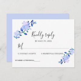 Cartão RSVP rustic dusty blue watercolor-style flower & leaves