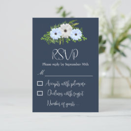 Cartão RSVP Rustic Light Blue and White Floral Quinceañera