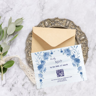 Cartão RSVP Rustic Wood  Blue Floral Elegant Wedding 