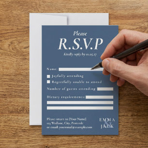 Cartão RSVP Serif Azul Elegante com casamento de ampersor