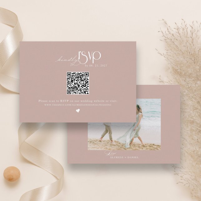 Cartão RSVP Site de Casamento de Código QR de Dusty Rosa minim (Criador carregado)
