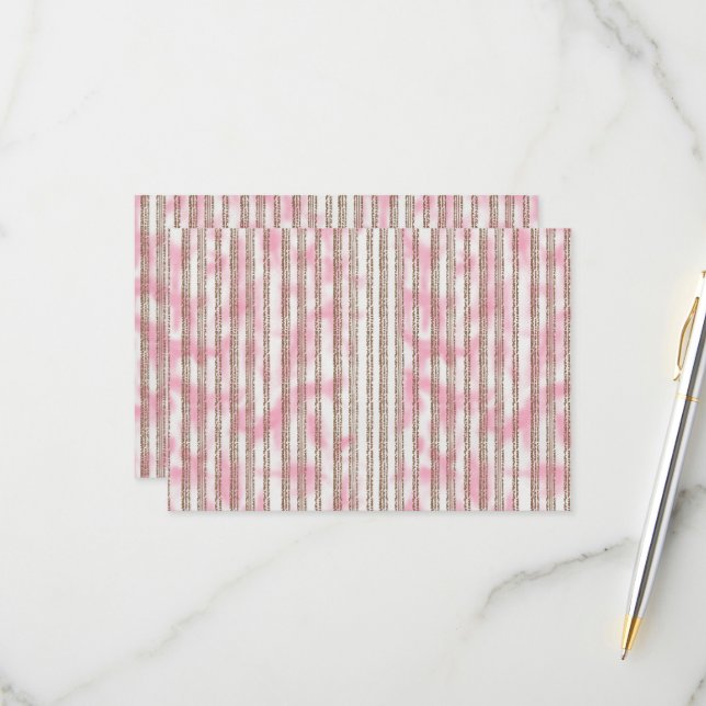 Cartão RSVP um fundo listrado rosa e branco (Frente/Verso In Situ)
