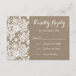 Cartão rústico de RSVP com serapilheira e laço