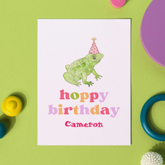 Cartão Sapo Colorido Branco Personalizado Aniversário Per (Our Hoppy Birthday frog card is sure to bring a smile to the face of the birthday girl or boy.)