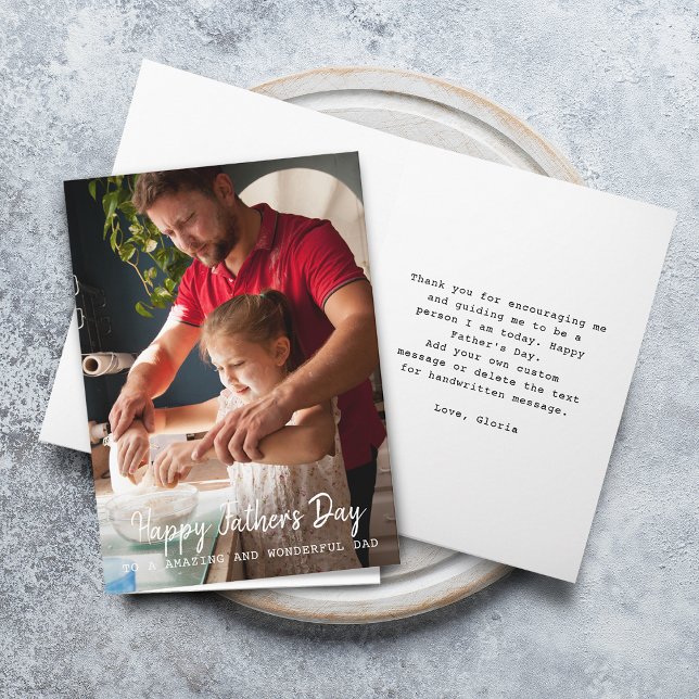 Cartão Saudação de Foto de Dia de os pais Feliz (Happy Father's Day Photo Greeting Card)