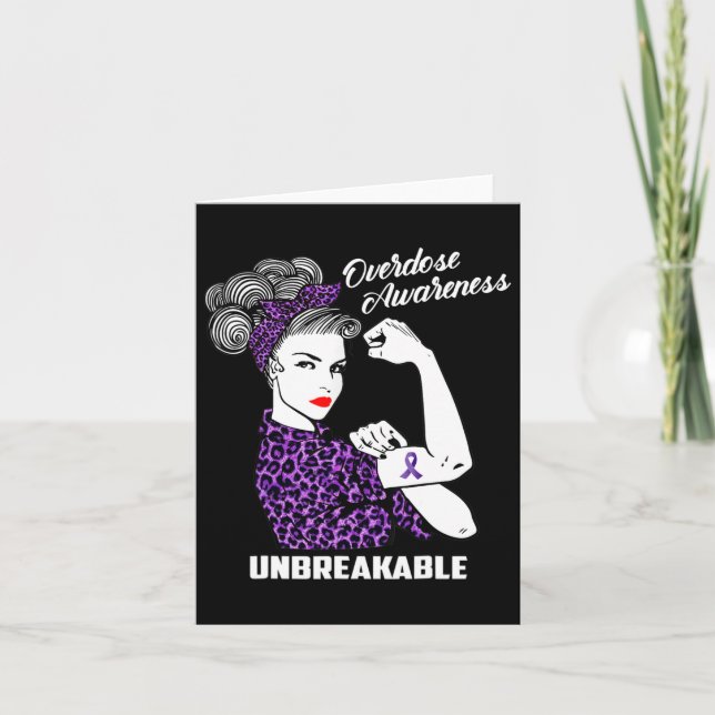 Cartão Sensibilização para o combate às mulheres guerreir (Frente)