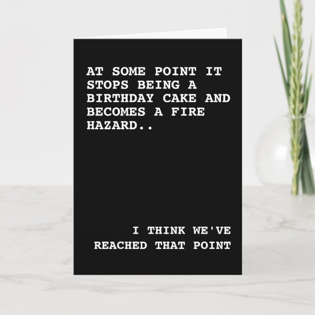 Cartão Seu Bolo de aniversário é um Risco de fogo (Frente)