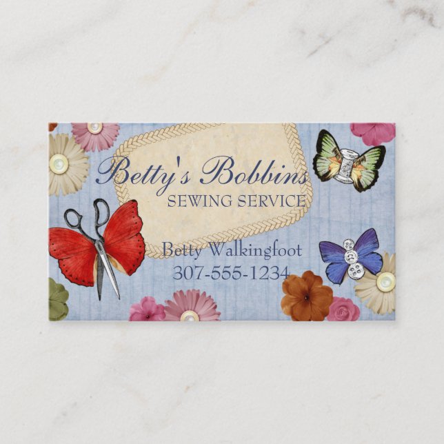 Cartão sewing da costureira das borboletas das (Frente)