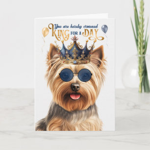 Cartão Silky Terrier Dog King para o dia feliz aniversári