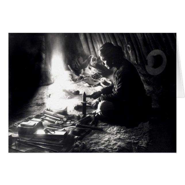 Cartão Silversmith do Navaho, c.1915 (Frente Horizontal)