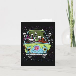 Cartão Skeleton Riding Hippie Van Halloween Costume Retro