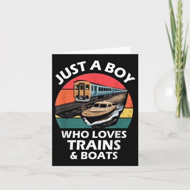 Cartão Só Um Menino Que Adora Comboios Barcos Eng (Frente)